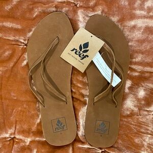 reef cushion bounce sandals